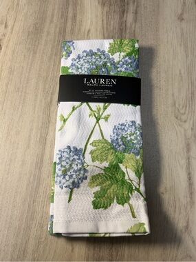 Lauren Ralph Lauren Hydrangea Print Kitchen Towel - Blue & Green 2-pack